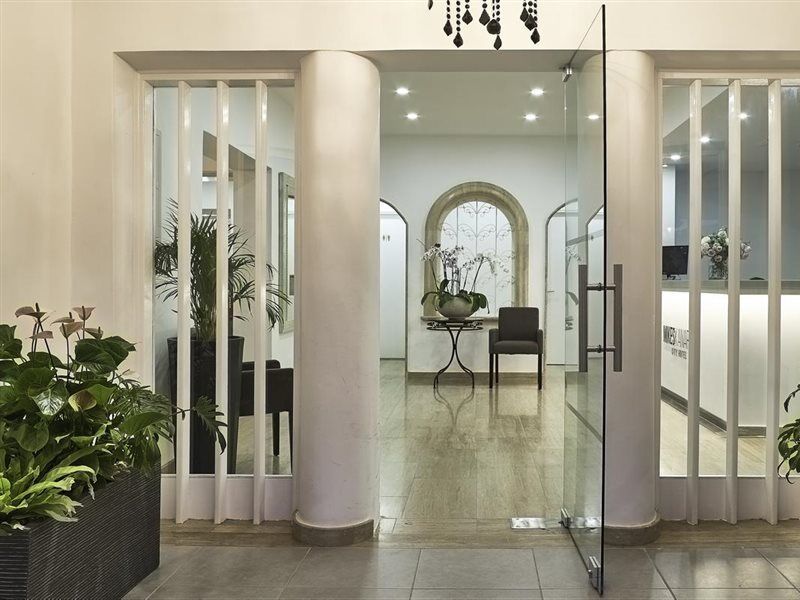 Mikes Kanarium City Hotel Larnaca Dış mekan fotoğraf